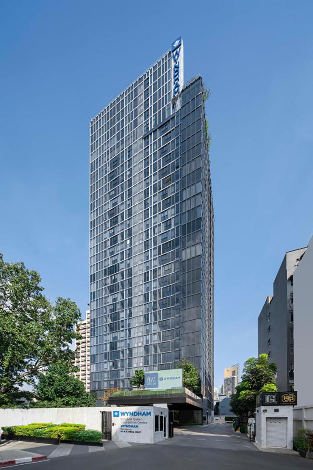 asok/wyndham-residence-queen-convention-centre